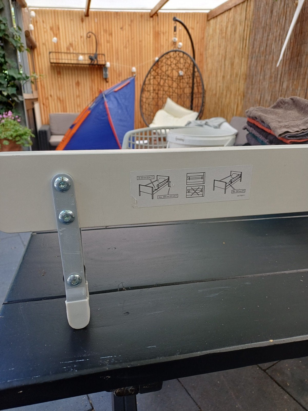 Tekoop  bed zijsteun  nattapa ikea, Huis en Inrichting, Ophalen of Verzenden, Zo goed als nieuw, 50 tot 100 cm, Minder dan 50 cm