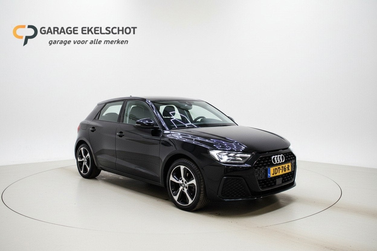 Audi A1 SPORTBACK 25 TFSI Pro Line|Cruise control|Carplay|Vi, Auto's, Audi, Voorwielaandrijving, Stof, 95 pk, Zwart