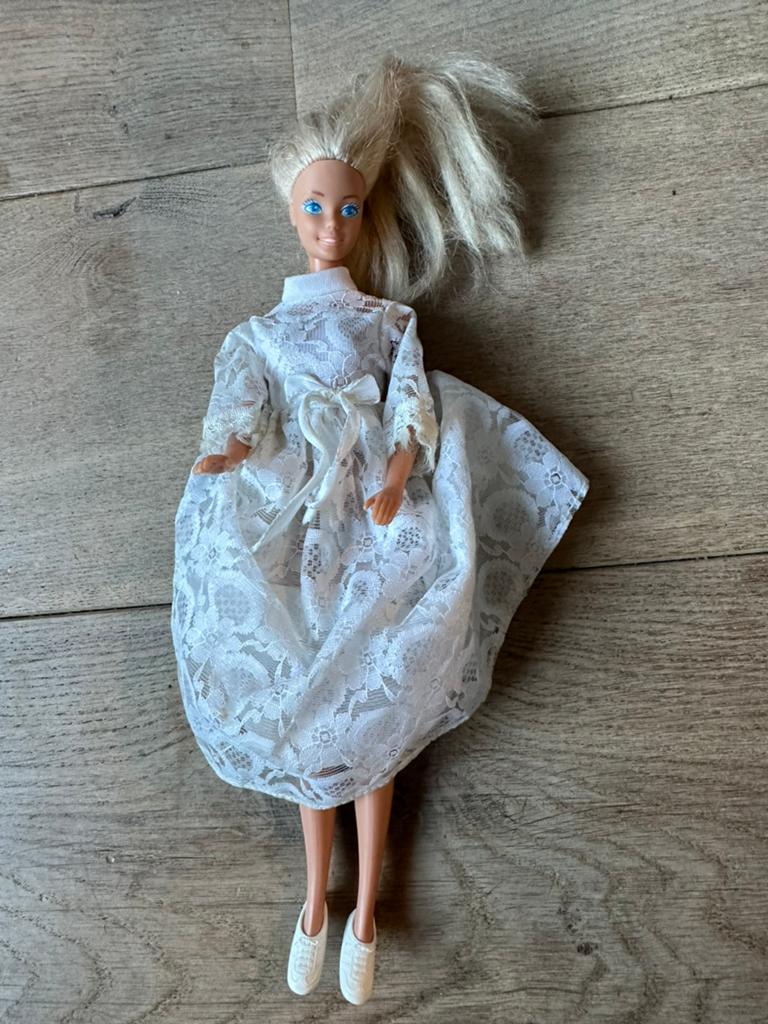 Vintage Barbie mattel 1966, Ophalen of Verzenden, Zo goed als nieuw, Barbie