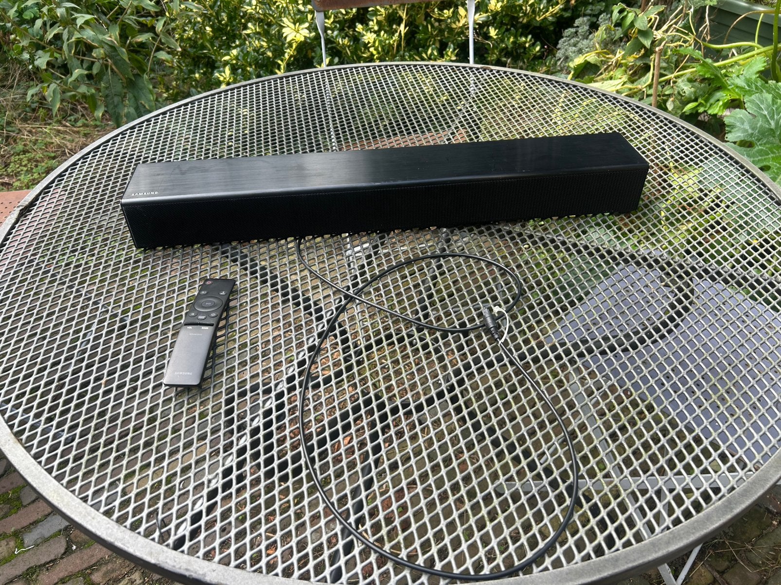Samsung soundbar HW-N400/XN, Audio, Tv en Foto, Ophalen, Nieuw