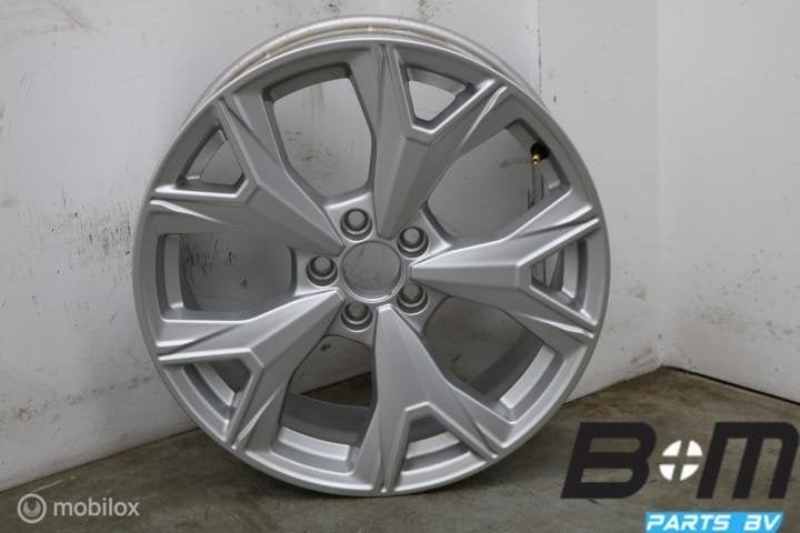 NIEUWSTAAT! Org. 1 losse 17 inch velg Audi A1 GB! 82A601025S