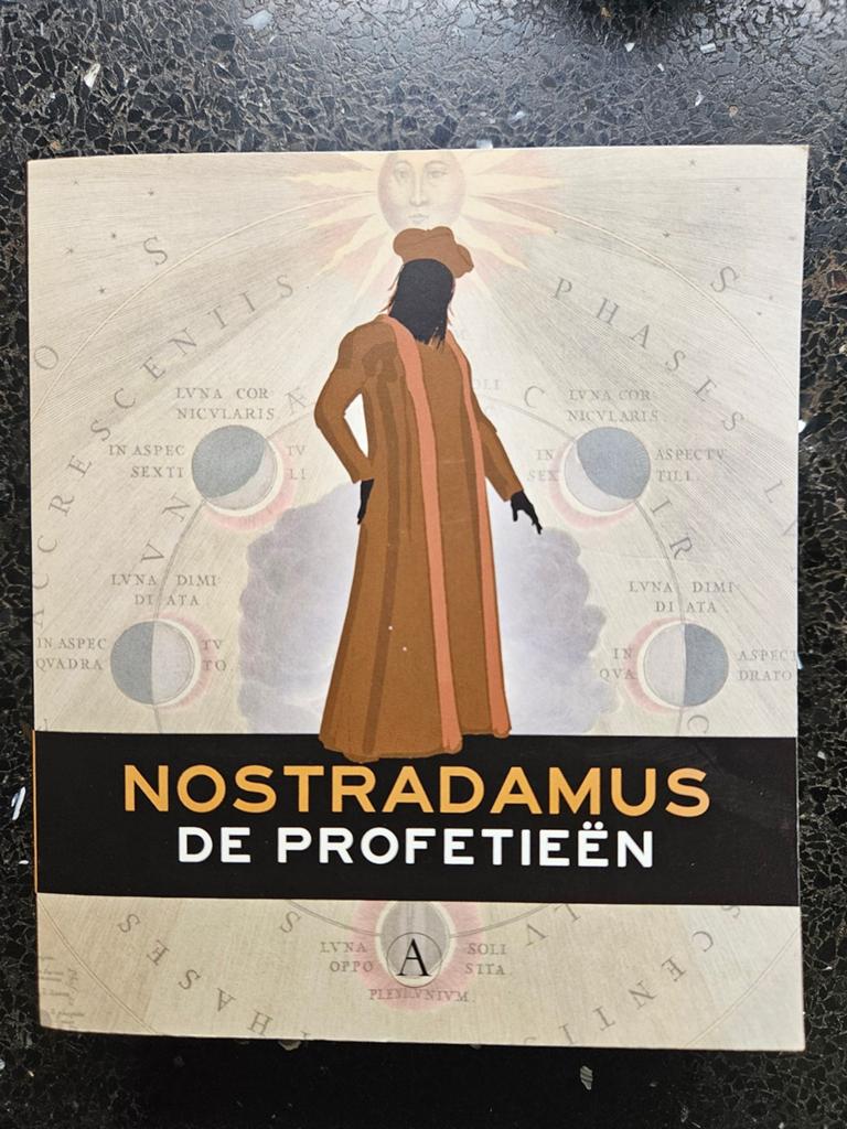 Nostradamus: De Profetieën - Mysterieuze Voorspellingen, Achtergrond en Informatie, Spiritualiteit algemeen, Ophalen of Verzenden