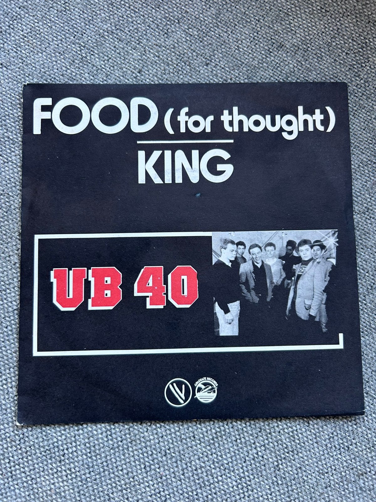 UB40 Food (For Thought), Ophalen of Verzenden, Zo goed als nieuw, 7 inch, Pop