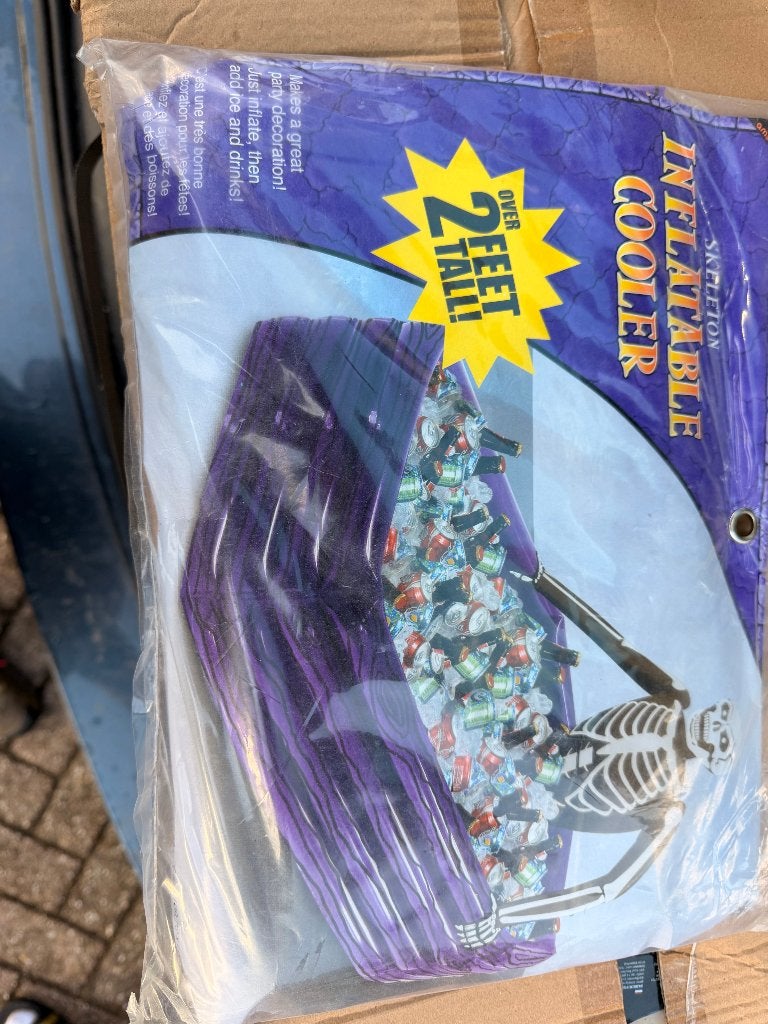 TE KOOP: OPBLAAS KOELBAD  SKELET PAARS, Ophalen of Verzenden, Nieuw, Feestartikel, Halloween of Griezel