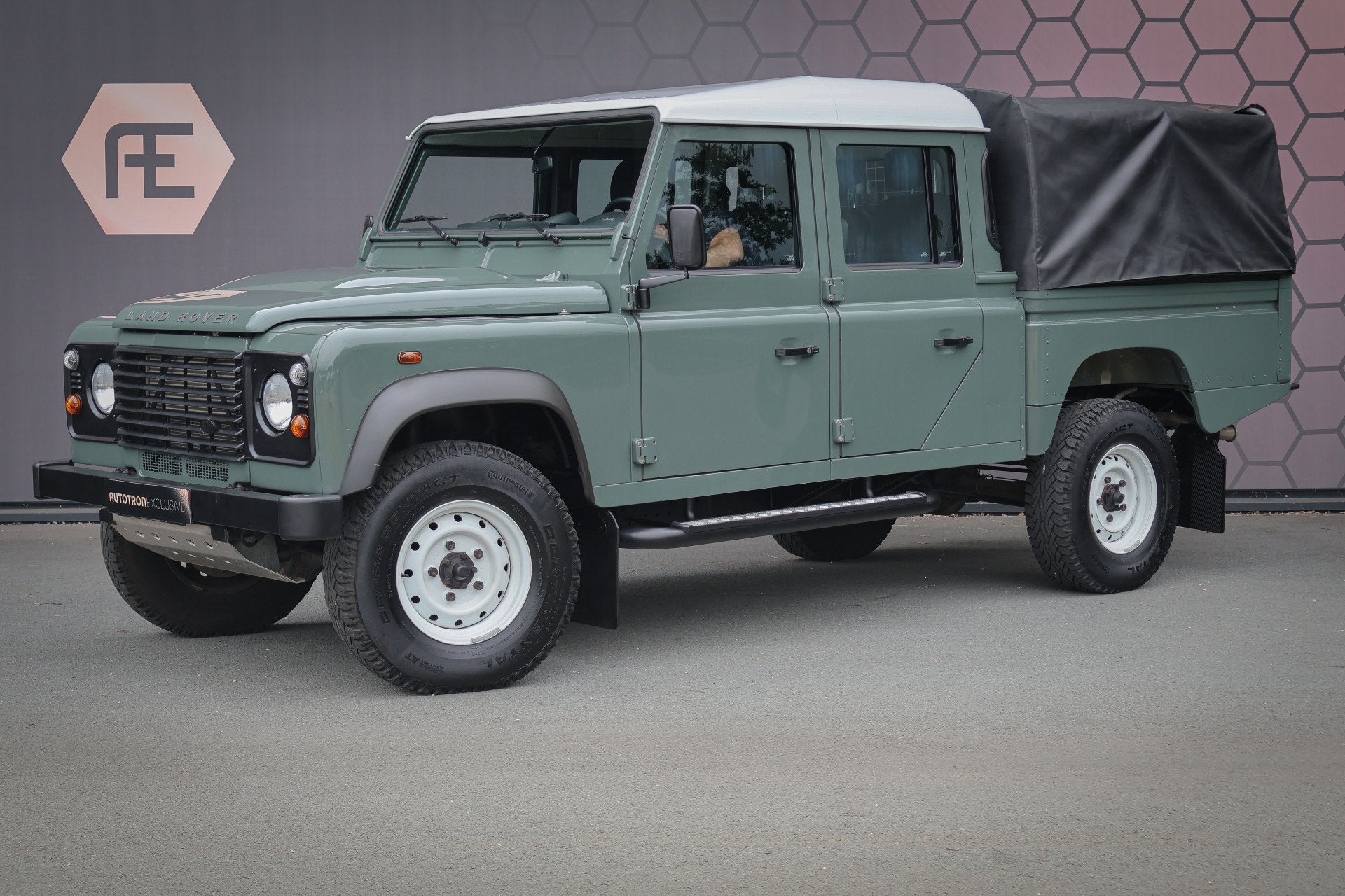 Land Rover Defender 2.2 D 130 | 1e EIGENAAR | ELEK. RAMEN |, Stof, Gebruikt, 4 cilinders, 122 pk