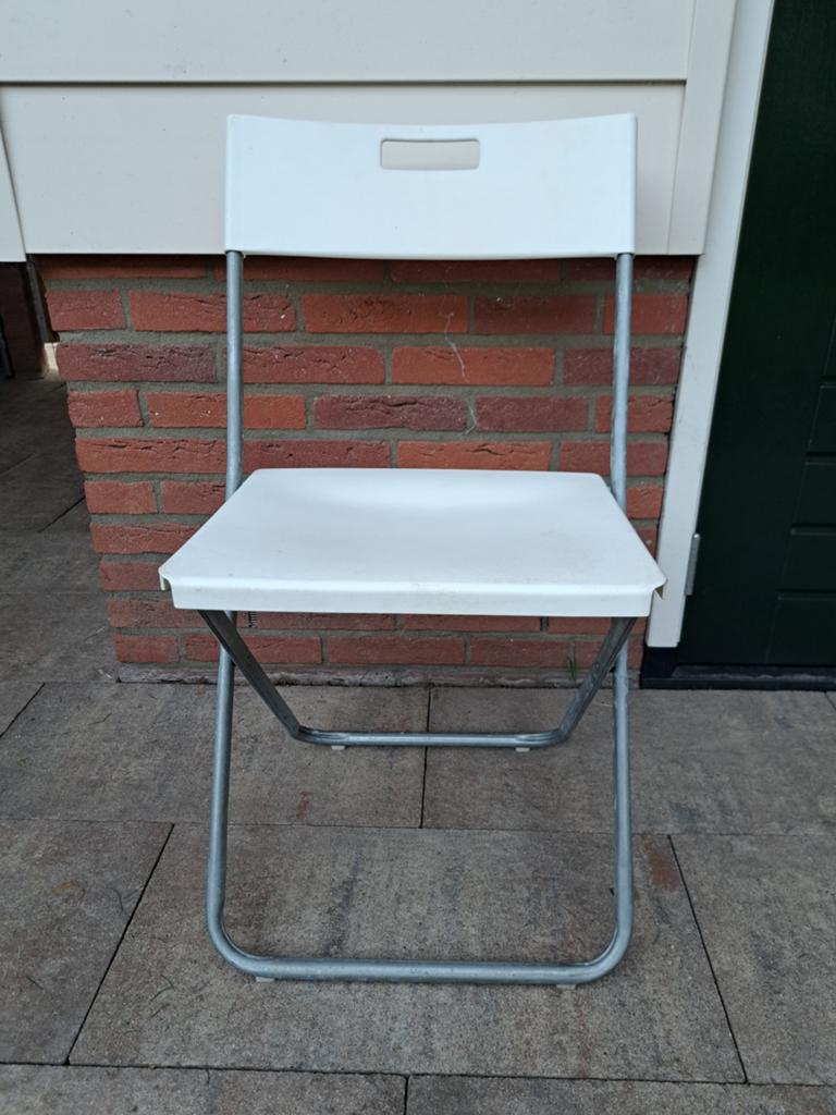 10x IKEA GUNDE Klapstoelen - Wit/Metaal, Huis en Inrichting, Stoelen, Gebruikt, Wit, Modern, Praktisch, Functioneel, Ophalen of Verzenden