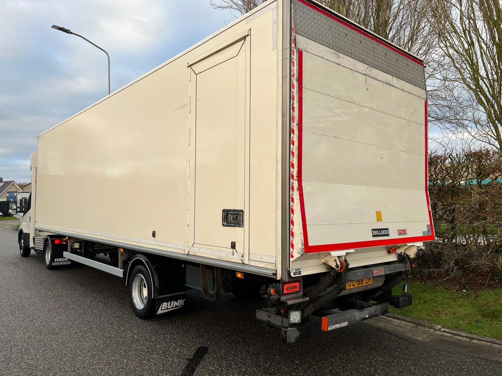 Bunk 7T BE OPLEGGER | Laadklep 1500kg | 2x zijdeur, Auto's, Overige brandstoffen, Wit, Origineel Nederlands, Bedrijf