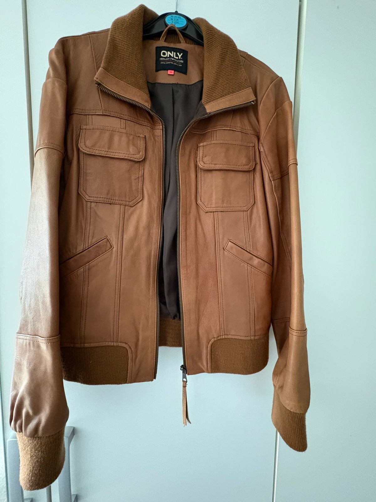 Mooie leren Only jas, maat 38 (zgan!), Kleding | Dames, Jassen | Zomer, Ophalen of Verzenden, Zo goed als nieuw, Maat 38/40 (M)