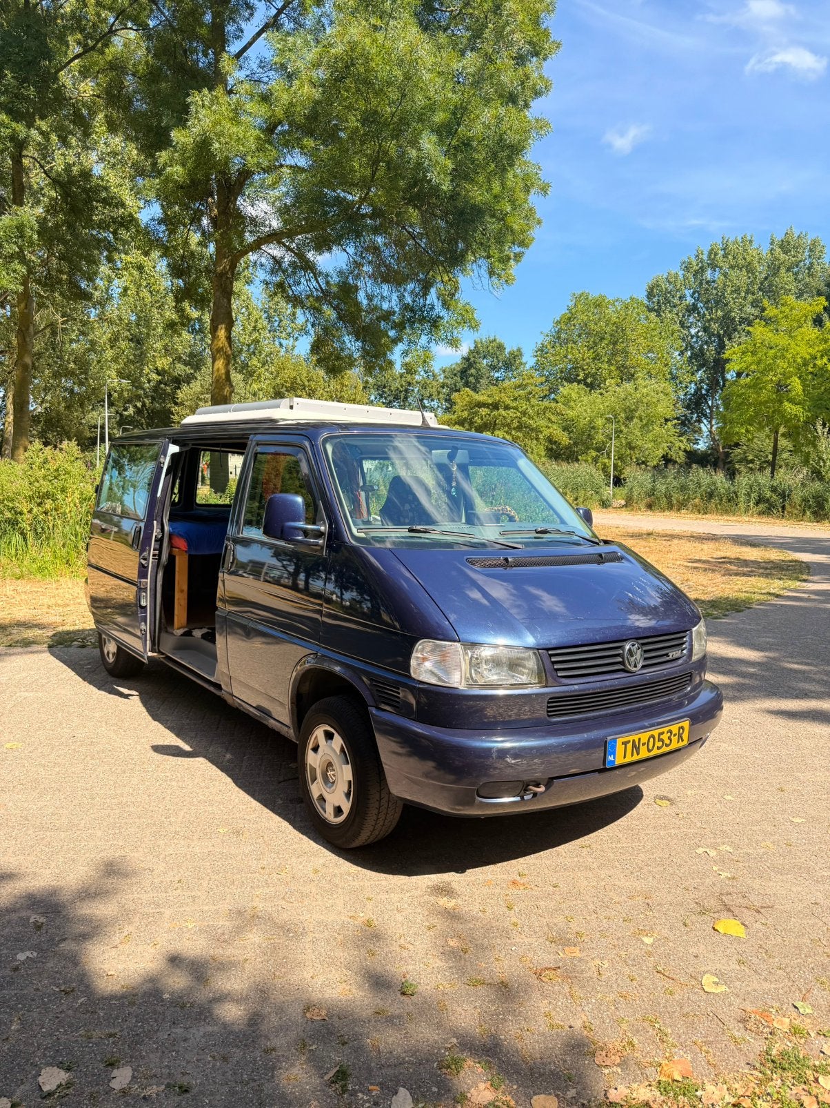 Volkswagen T4 Caravelle Camper 2.5 TDI (Verlengd) 1998, 1849 kg, Stof, Overige carrosserieën, 700 kg