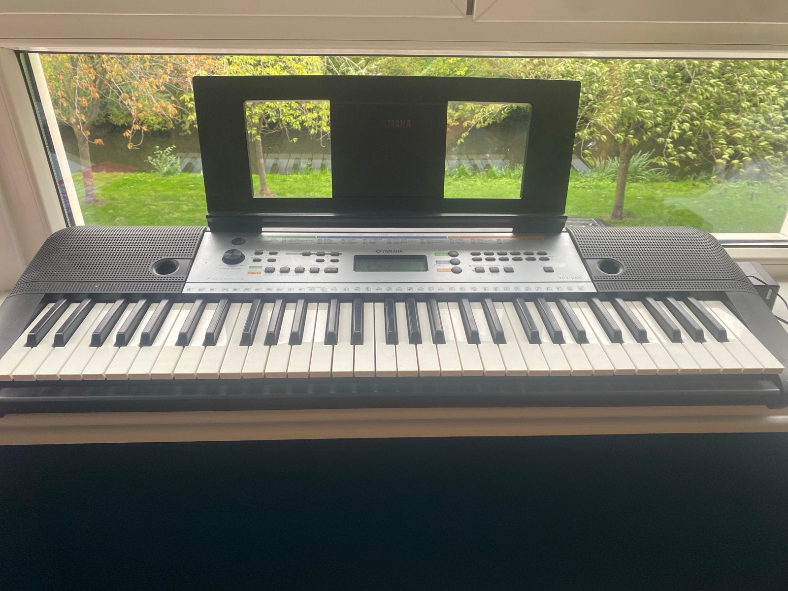 Yamaha YPT-255 Keyboard - Zo goed als nieuw, Muziek en Instrumenten, Keyboards, Ophalen, 61 toetsen, Yamaha, Zo goed als nieuw