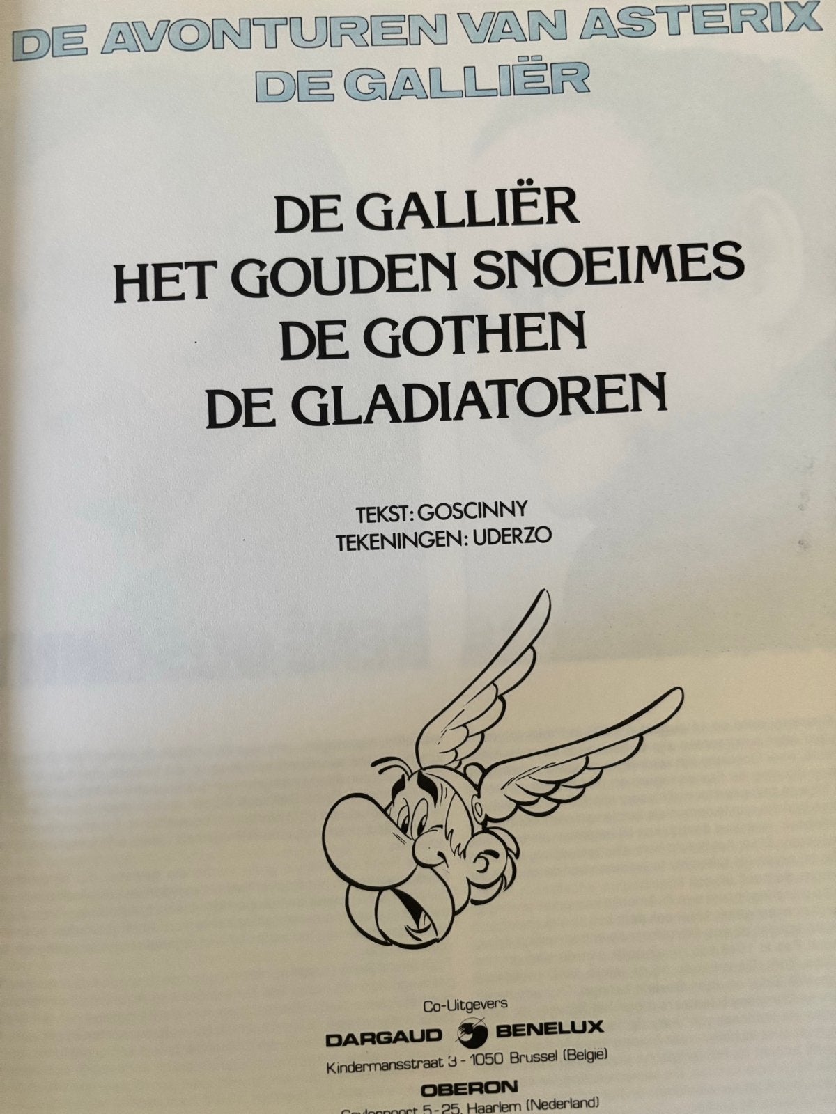 Asterix de Galliër - 2 hardcover bundels (1975/1978), Boeken, Meerdere stripboeken, Ophalen of Verzenden, Gelezen