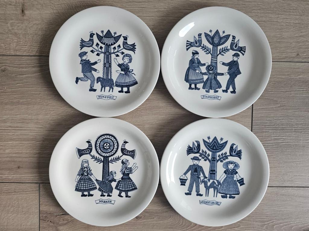 4 Royal Sphinx Maastricht borden  - Nostalgisch!, Antiek en Kunst, Antiek | Servies compleet, Ophalen