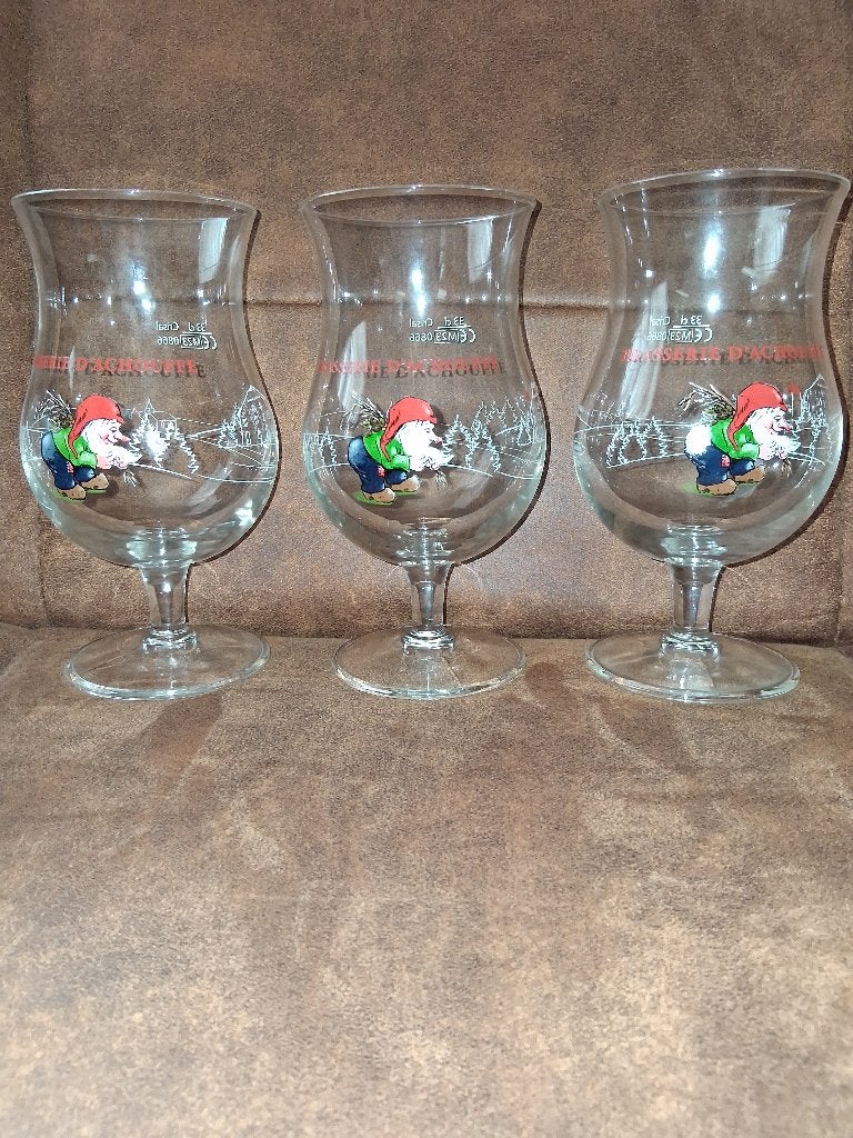 3 puntgave La Chouffe bierglazen 0,33 l, Verzamelen, Biermerken, Ophalen of Verzenden, Zo goed als nieuw, Glas of Glazen, Overige merken