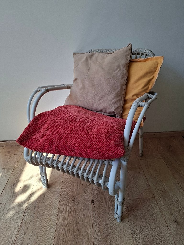 Rotan stoel wit inclusief kussens, Ophalen, Kunststof, Gebruikt, Wit