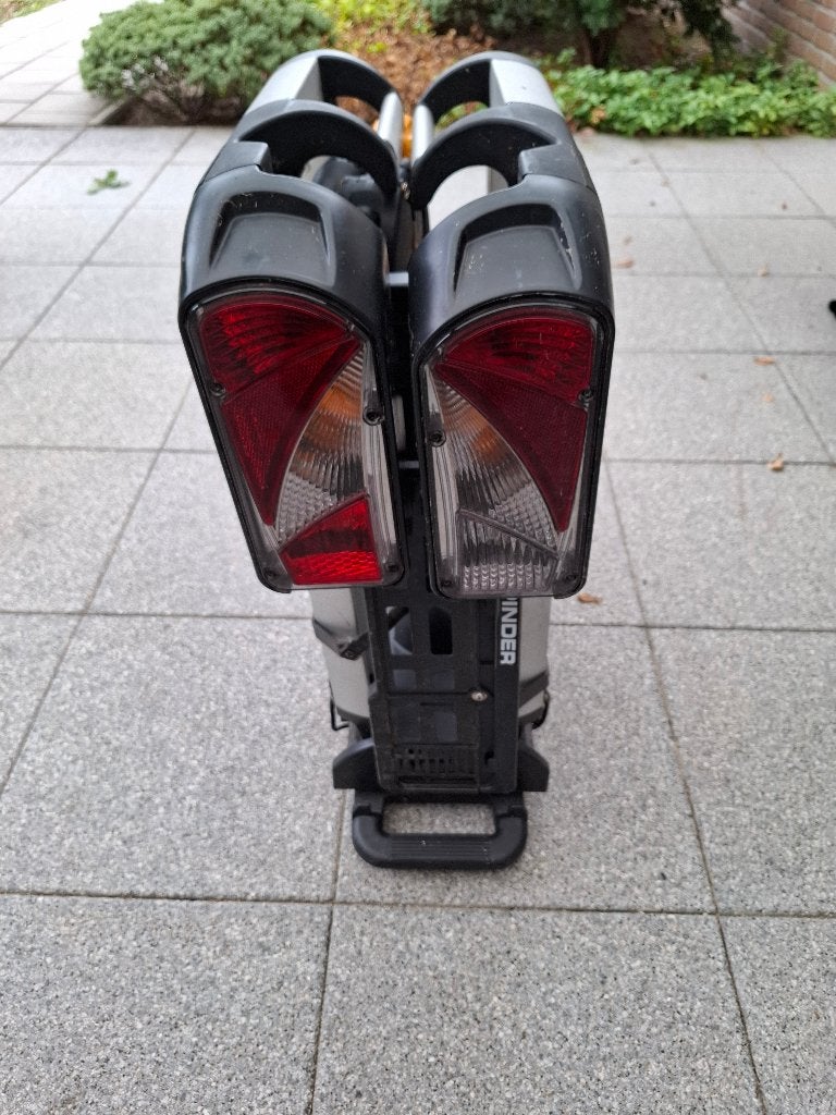 Spinder fietsendrager, Ophalen, Gebruikt, Elektrische fiets, 2 fietsen