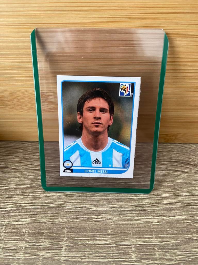 Panini sticker 2010 Lionel Messi, Ophalen of Verzenden, Gebruikt, Buitenlandse clubs, Poster, Plaatje of Sticker
