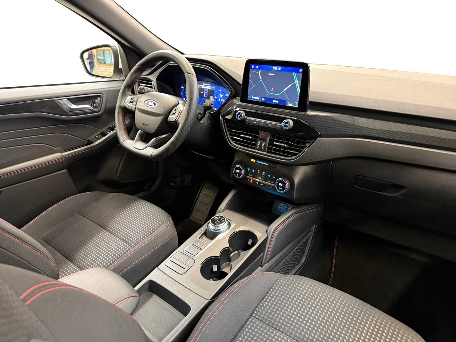 Ford Kuga 2.5 PHEV ST-Line I Navi I Cruise Control I Winterp, Auto's, Gebruikt, Euro 6, 4 cilinders, Wit