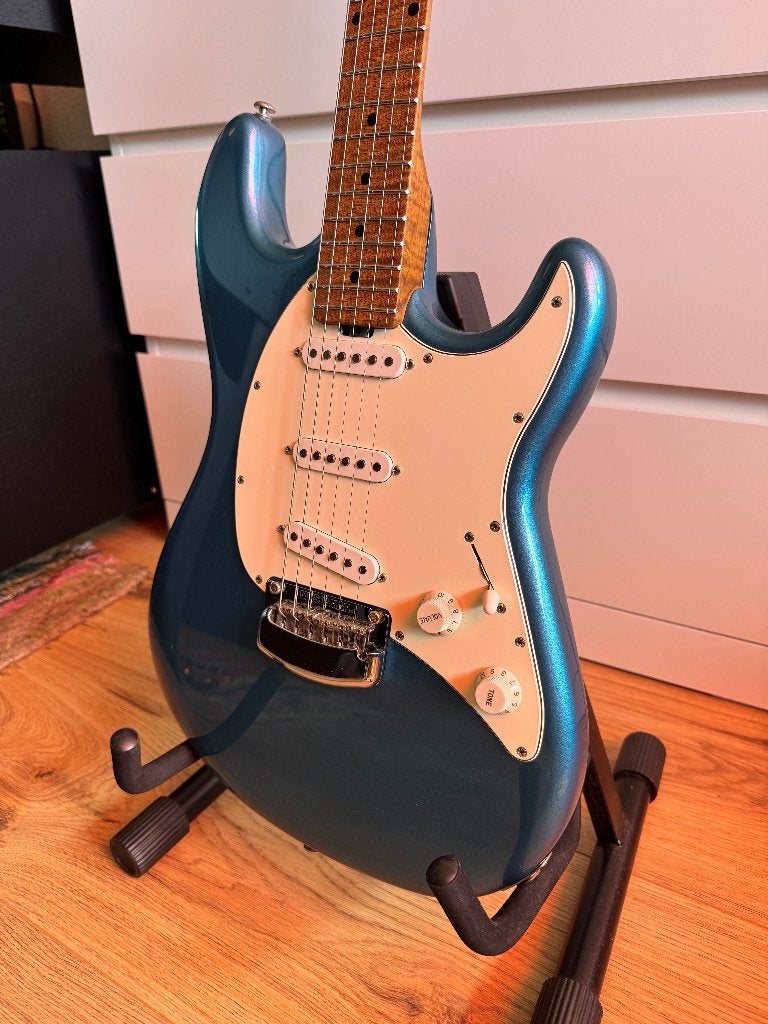 Te koop/te ruilen: Music Man Cutlass SSS RS, Ophalen of Verzenden, Gebruikt, Solid body, Overige merken