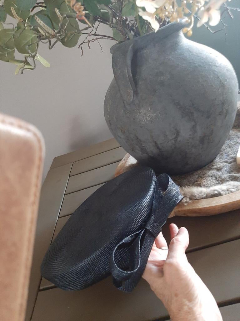 Mooi donkerblauw dopje 20.00, Kleding | Dames, Hoeden en Petten, Ophalen of Verzenden, Zo goed als nieuw, One size fits all