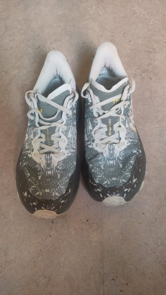 HOKA Speedgoat 6 Gore-Tex, Sport en Fitness, Overige merken, Hardloopschoenen, Ophalen of Verzenden, Zo goed als nieuw
