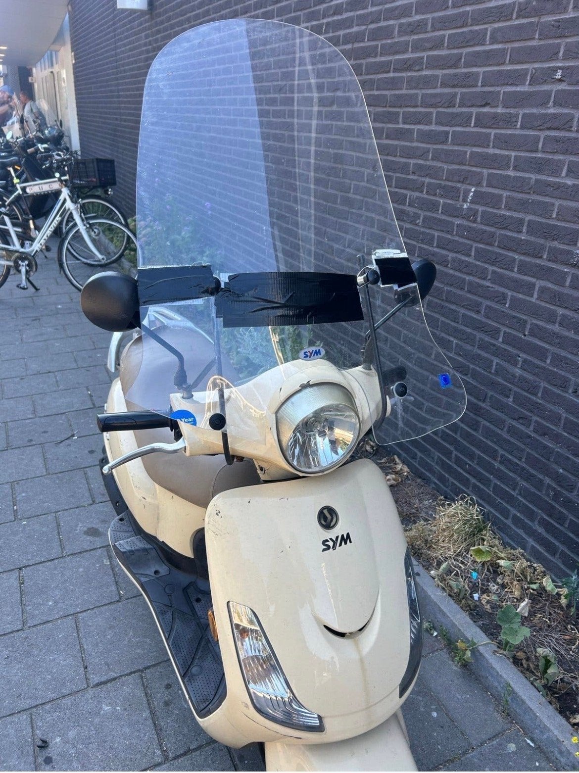 SYM Fiddle II Scooter - Beige, met windscherm, Ophalen, Gebruikt, Maximaal 45 km/u, Benzine