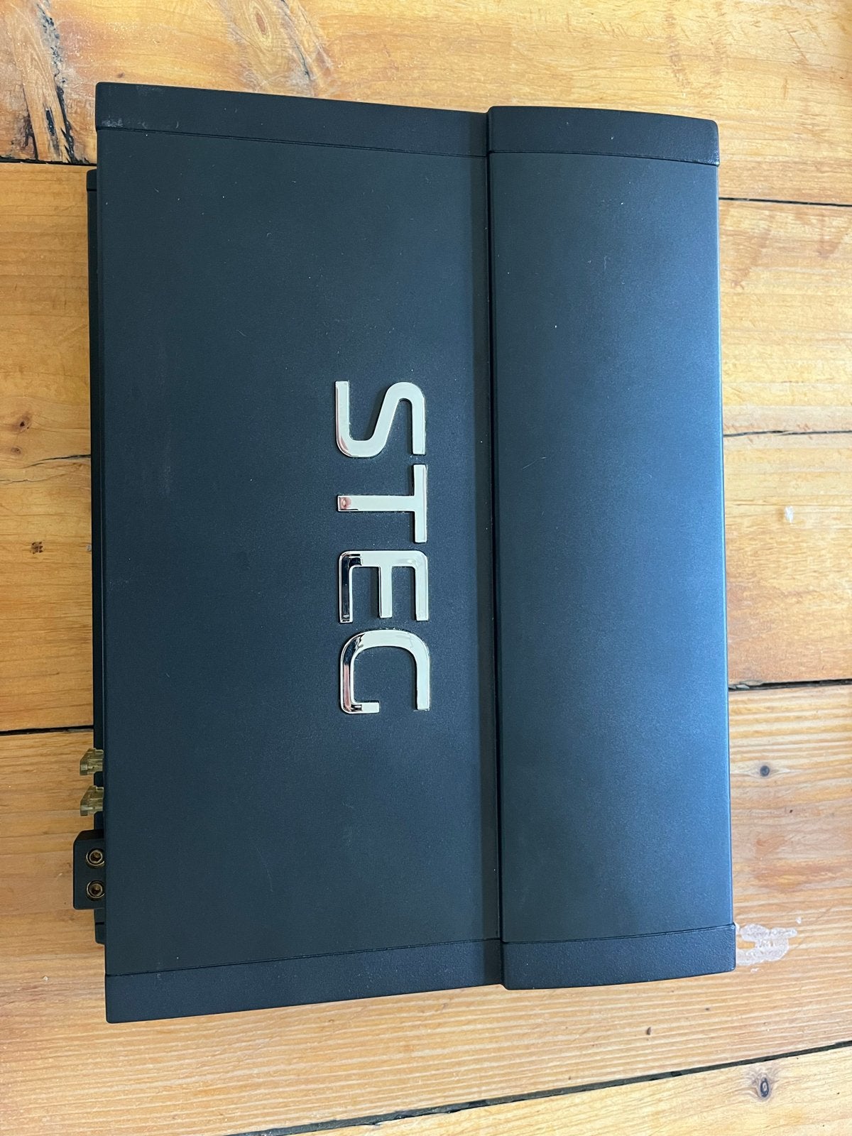 STEC SDSP8 Car Power Amplifier - Zo goed als nieuw, Ophalen of Verzenden, Zo goed als nieuw