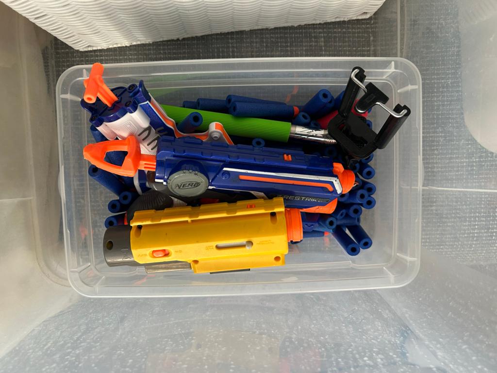 Grote Nerf collectie: pistolen, magazijnen, scopes, armsteun, Kinderen en Baby's, Speelgoed | Buiten | Actiespeelgoed, Ophalen of Verzenden