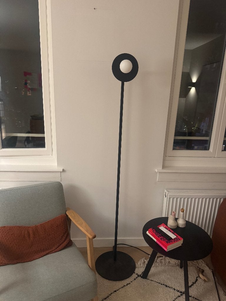 Nod vloerlamp L zwart (Studio Henk), Ophalen, E27 (groot), Zo goed als nieuw, Metaal