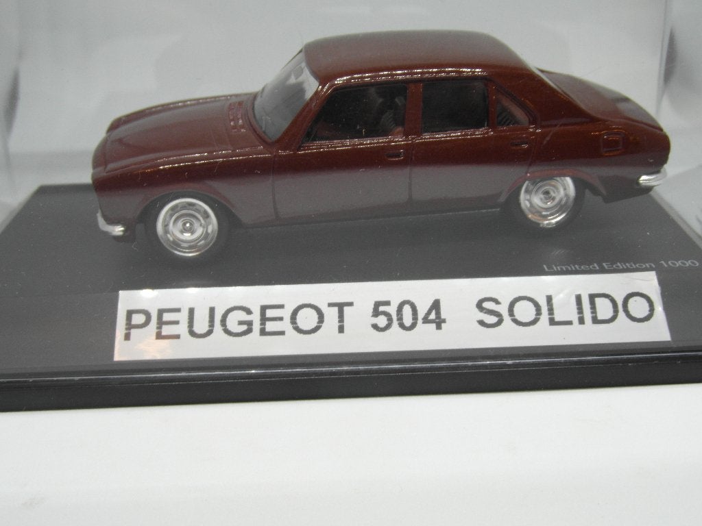 Peugeot 504   2 om uit te kiezen ook een Break   1:43, Ophalen of Verzenden, Gebruikt, Auto, Overige merken