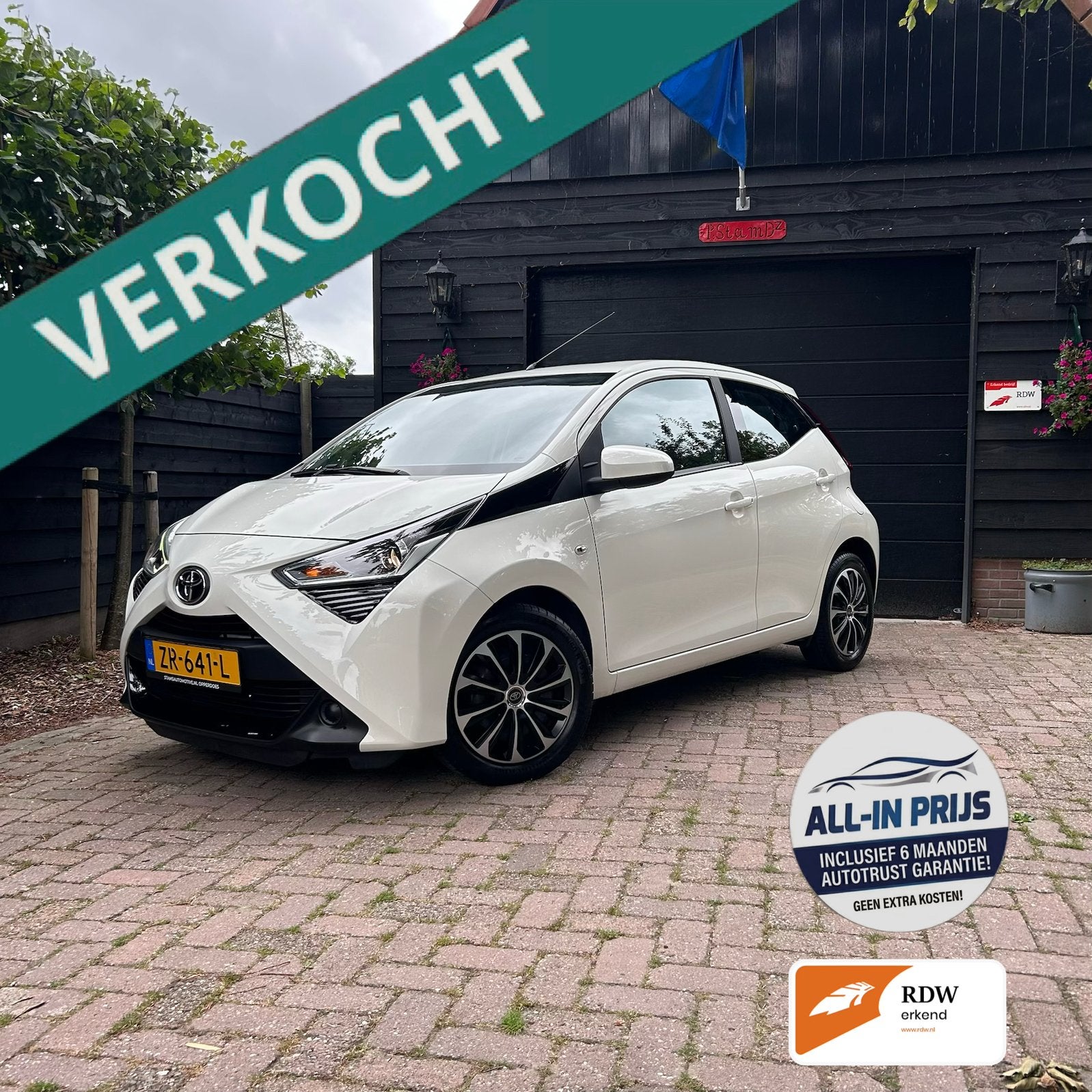 Toyota Aygo 1.0 VVT-I X-Play Li. | Carplay | 1 Eig | GARANTI, Auto's, Stof, 4 stoelen, Wit, Origineel Nederlands