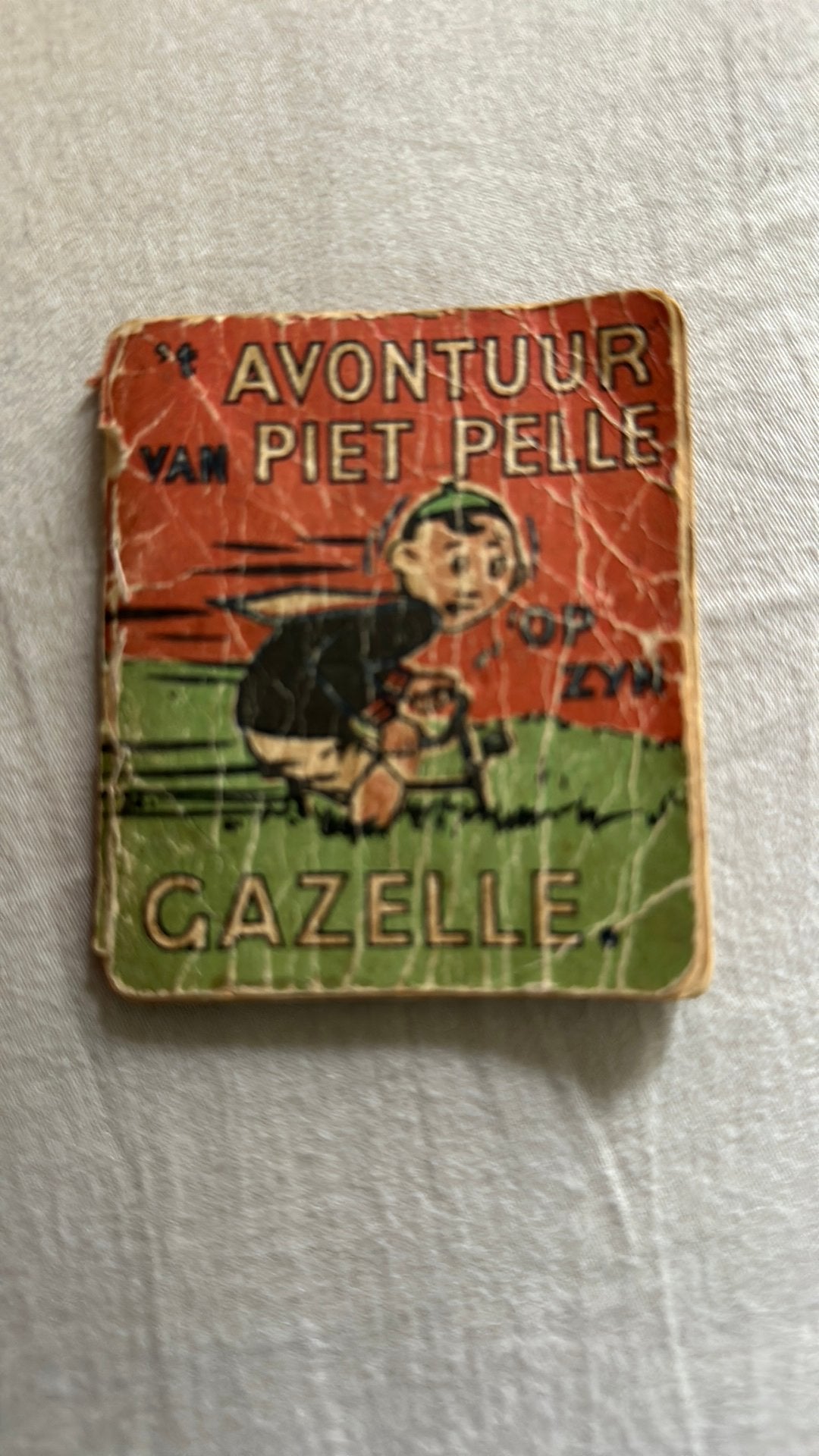 Het Avontuur van Piet Pelle op zijn Gazelle - Vintage Stripb, Eén stripboek, Ophalen, Gelezen