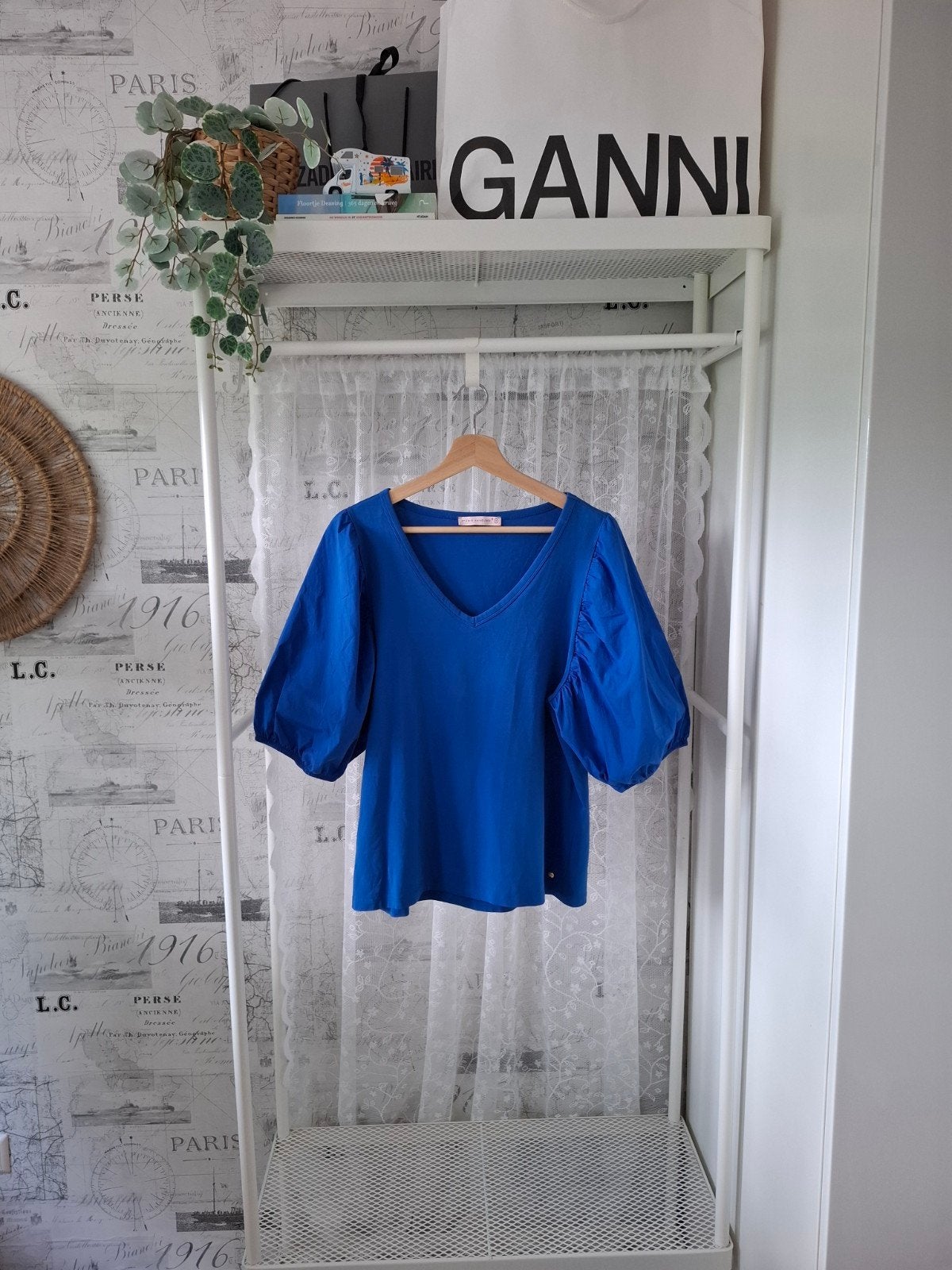 Mooi blauwe top met pofmouwen Studio Anneloes maat M, Maat 38/40 (M), Studio Anneloes, Blauw, Ophalen of Verzenden