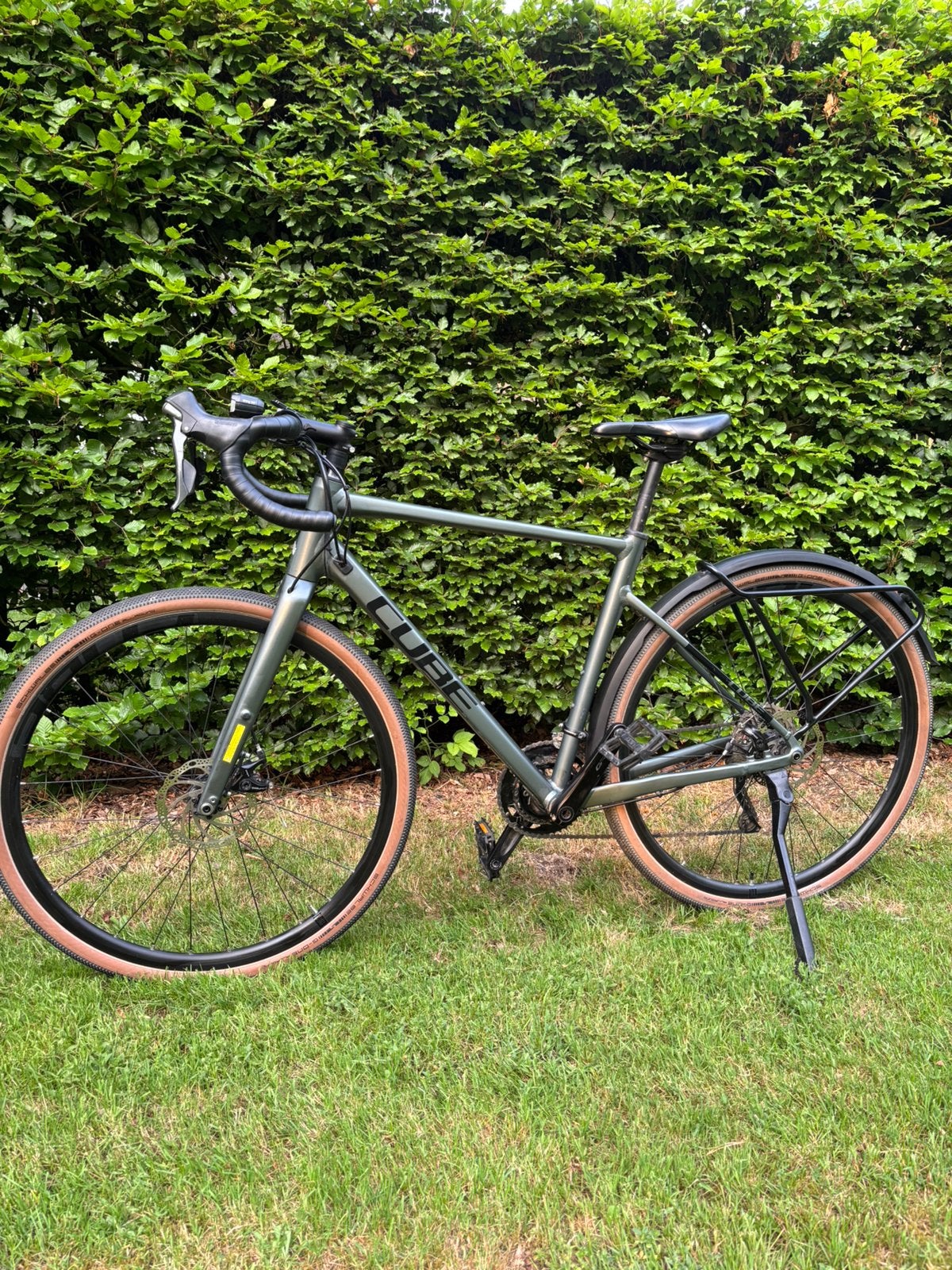 CUBE NUROAD PRO FE 2022, Gebruikt, Aluminium, 15 tot 20 versnellingen, Schijfrem