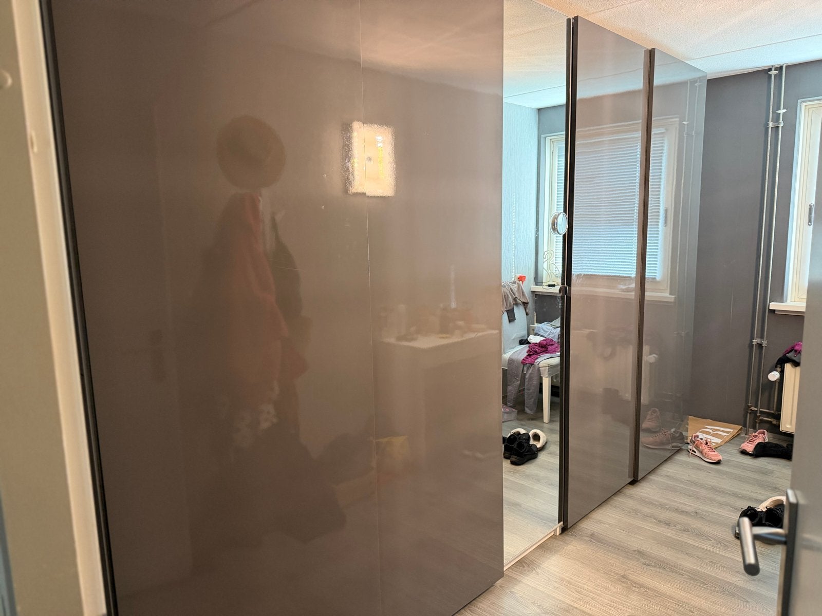 Schuifdeurkast met automatische verlichting, Huis en Inrichting, Ophalen, Gebruikt, 200 cm of meer, 75 cm of meer