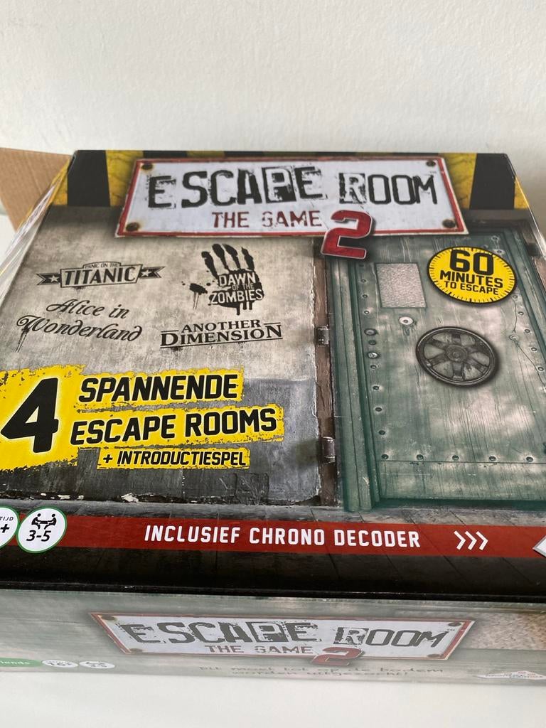 Escape Room The Game 2 - 4 Spellen + Introductiespel, Hobby en Vrije tijd, Gezelschapsspellen | Bordspellen, Drie of vier spelers
