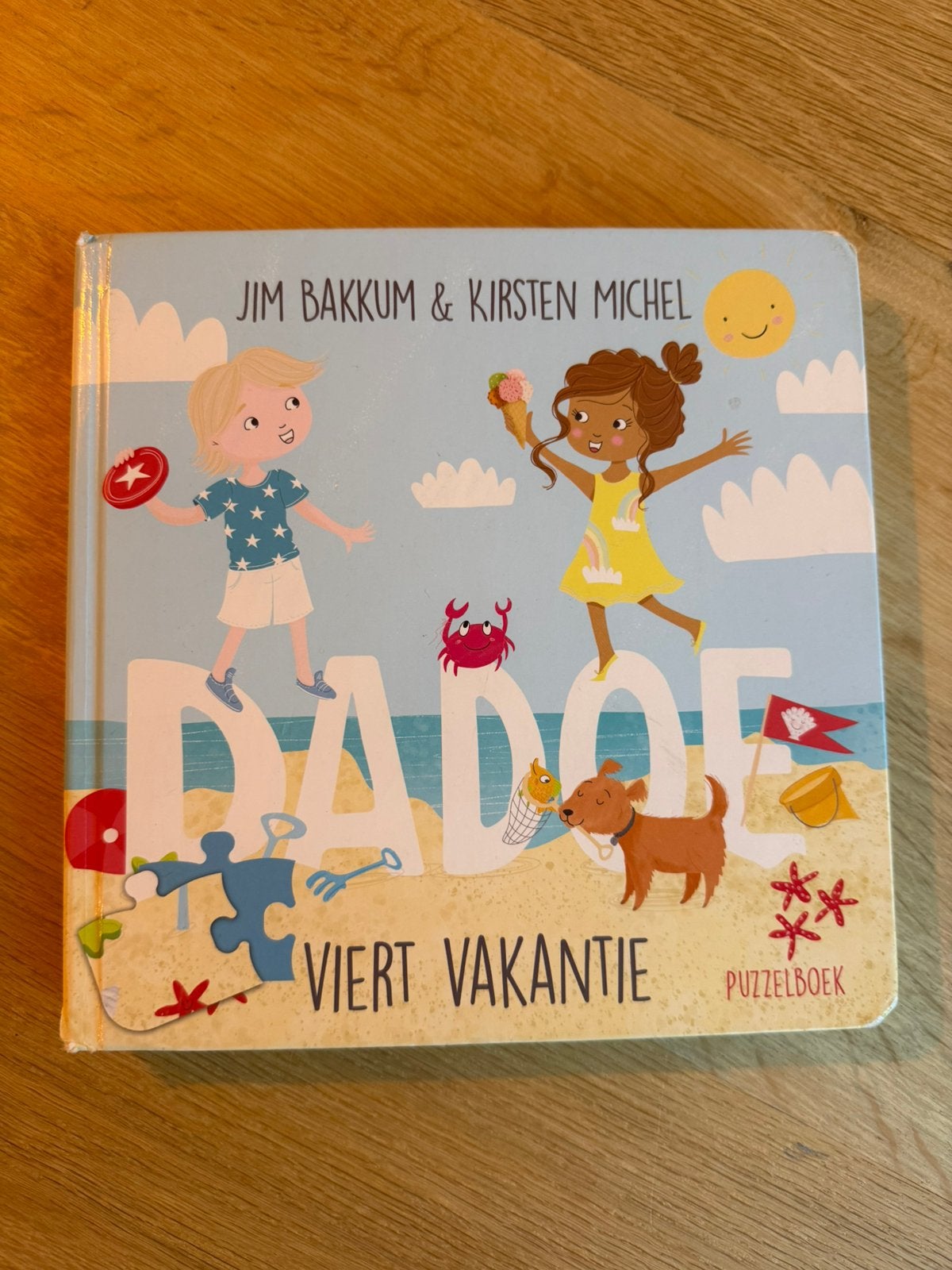Puzzelboek Dadoe viert vakantie, Jim Bakkum&Kirsten Michel, Ophalen, Gelezen, 3 tot 4 jaar