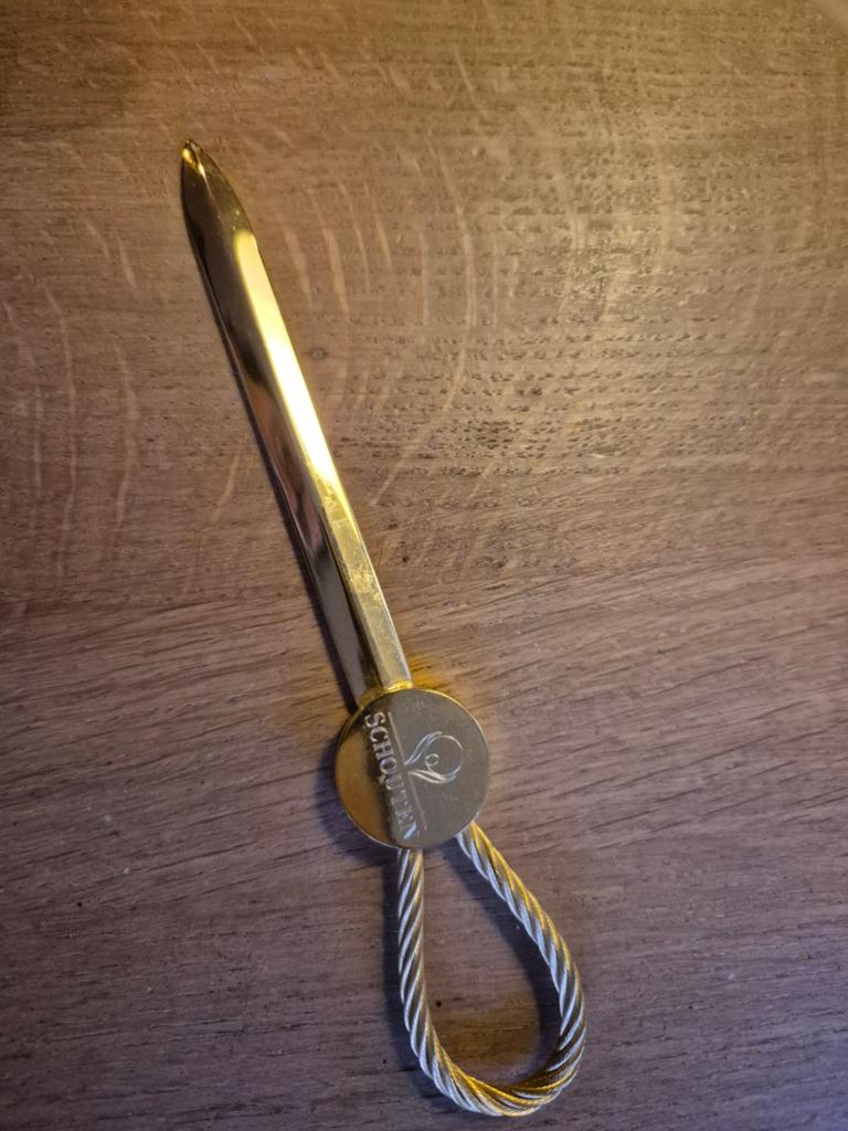 Vintage metal briefopener, Ophalen of Verzenden, Gebruikt, Metaal, Vintage