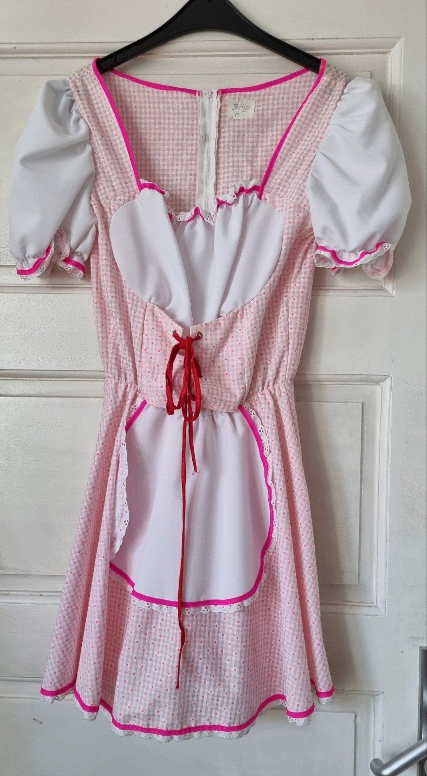 Roze oktoberfeest dirndl maat 38-40 (M), Maat 38/40 (M), Ophalen of Verzenden, Kleding, Overige thema's