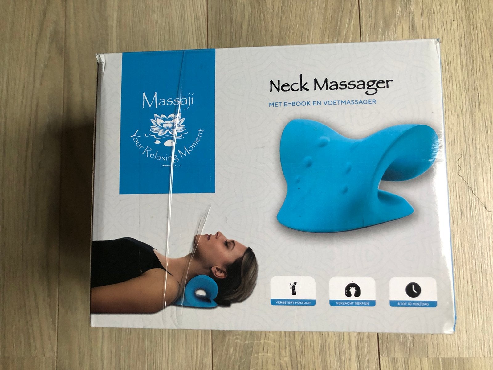 Massaji Neck Massager, Ophalen of Verzenden, Zo goed als nieuw, Apparaat