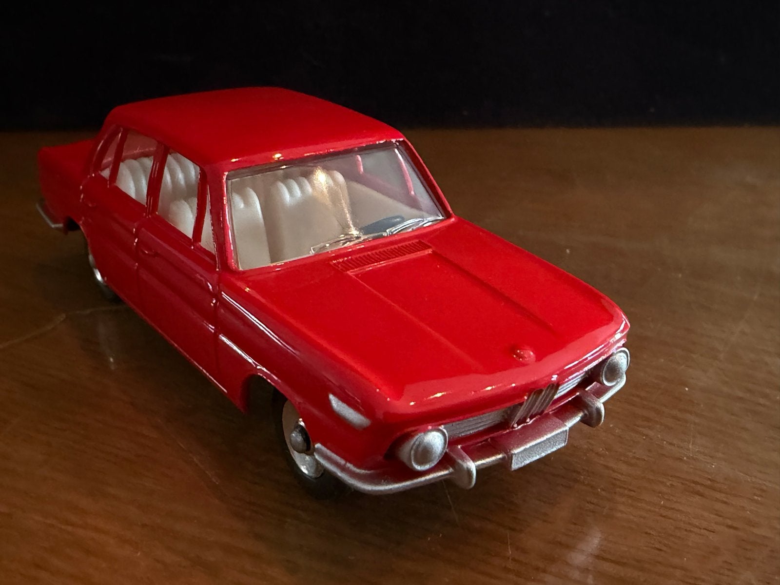 Dinky Toys BMW 1500 - Rood (534), Ophalen of Verzenden, Zo goed als nieuw, Auto, Dinky Toys