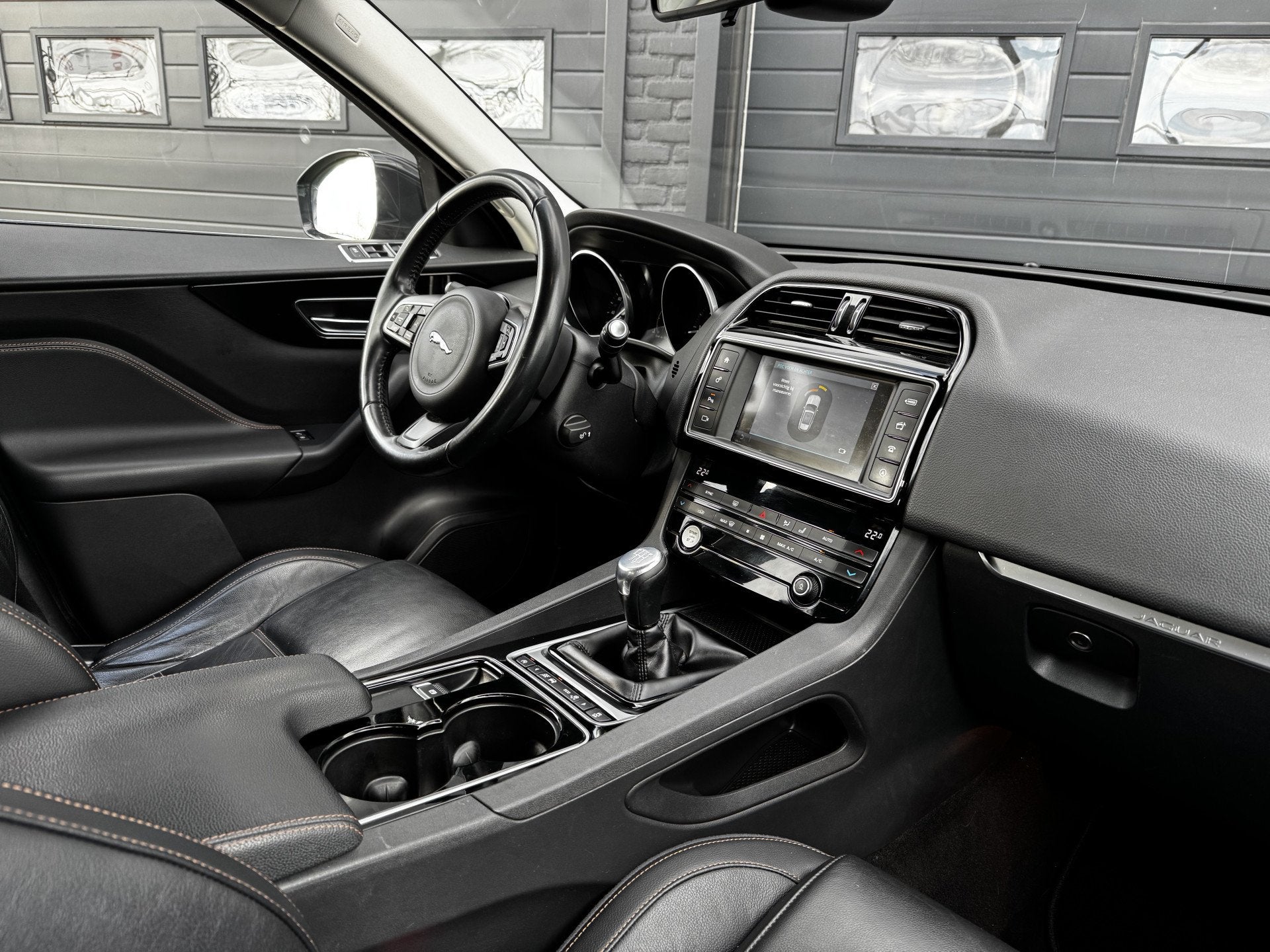 Jaguar F-Pace 2.0 Portfolio 20d 180PK | Leder | Climate | Na, Auto's, Achterwielaandrijving, Gebruikt, 2000 kg, 179 pk