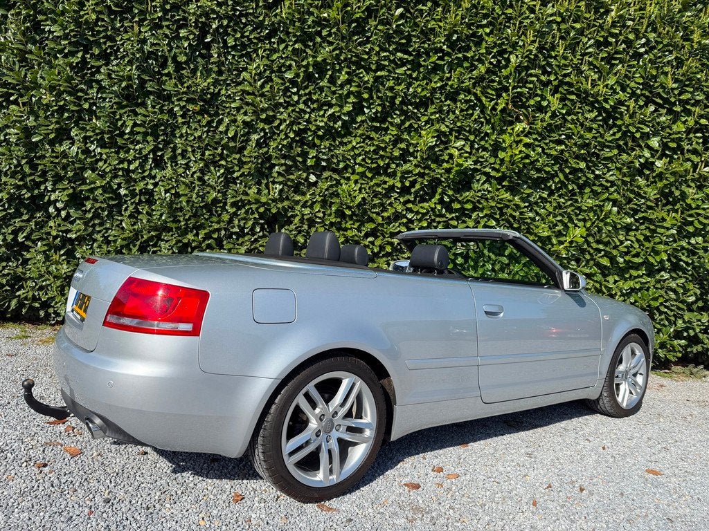 Audi A4 Cabriolet 1.8 Turbo Pro Line| NWE APK | AIRCO | LEER, Auto's, Audi, Voorwielaandrijving, Gebruikt, 4 cilinders, Cabriolet