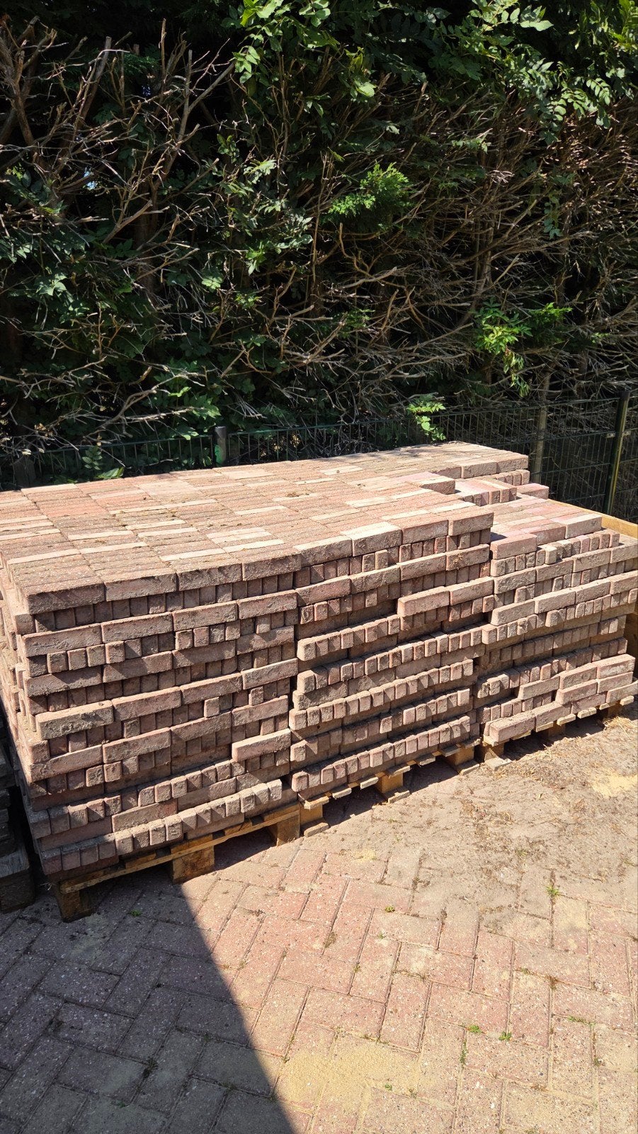 Steentjes 20x5x5 af te halen, Tuin en Terras, Ophalen, Beton, Klinkers