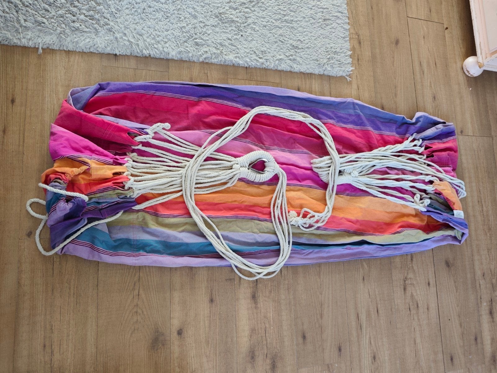 Kleurrijke Toffe Hangmat - Comfortabel en Stijlvol, Opvouwbaar, Ophalen of Verzenden, Zo goed als nieuw, Eenpersoons