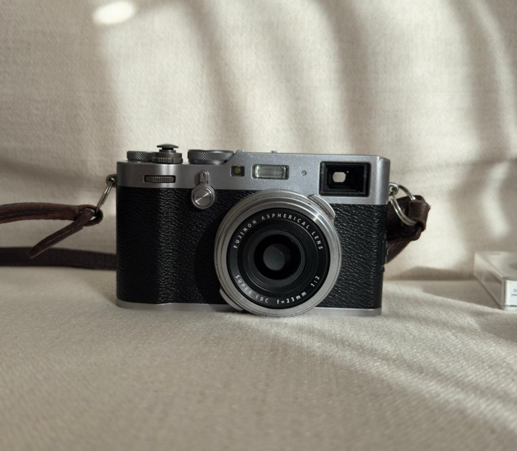 Fujifilm x100f - in top staat! - compleet met accessoires, Compact, Ophalen of Verzenden, Zo goed als nieuw, Fuji
