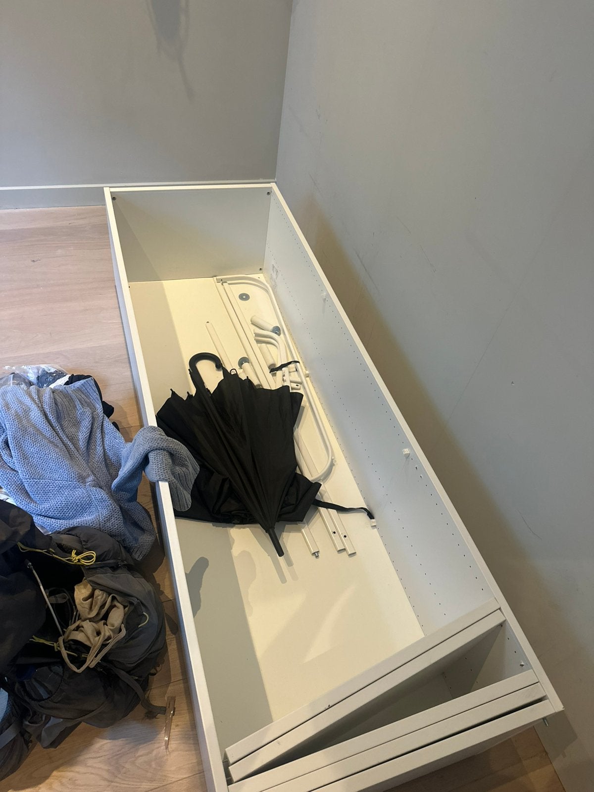 Ikea Kast / storage closet, Ophalen, Zo goed als nieuw, 25 tot 50 cm