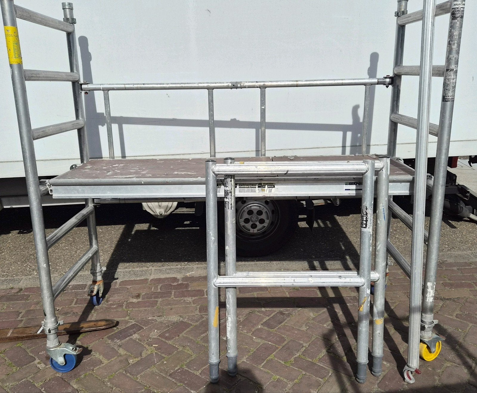 Te koop Kamersteiger met opzetstuk 3 mtr werkhoogte, Doe-het-zelf en Verbouw, Steigers, Ophalen of Verzenden, Littele jumbo, Rolsteiger of Kamersteiger