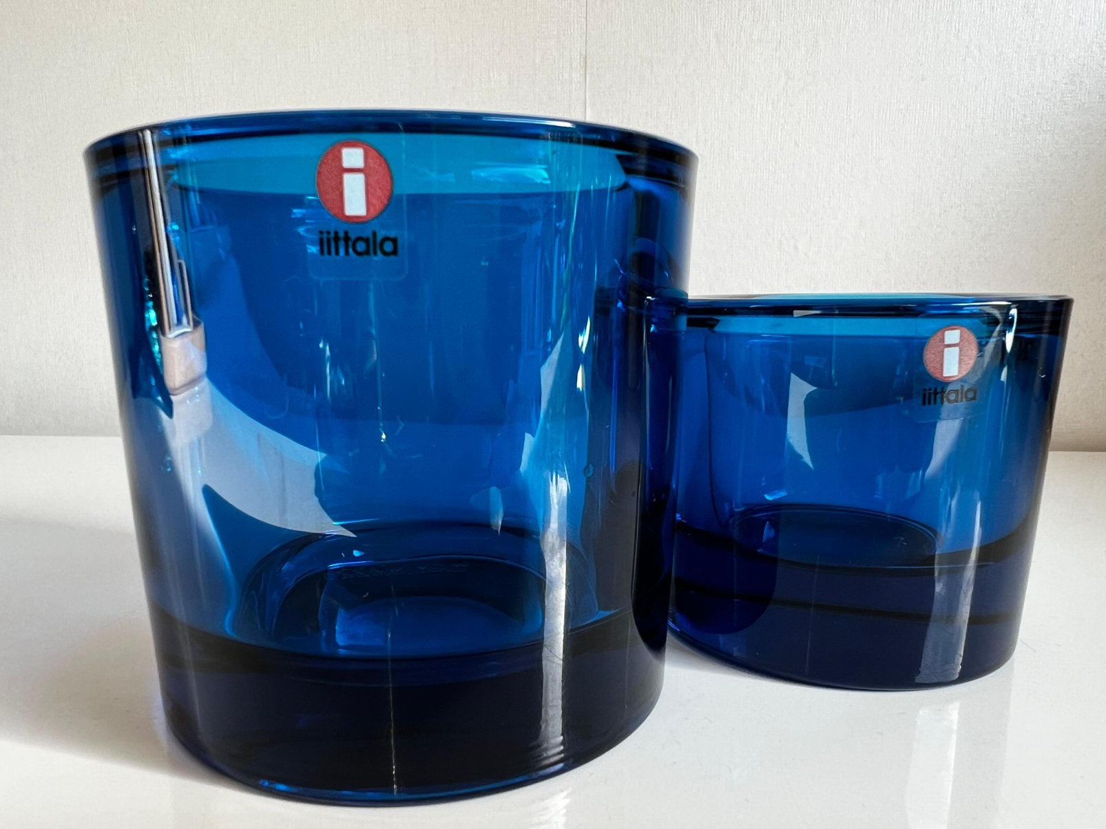 2 Iittala Kivi Glas Kandelaar Turquoise Blue Turkoois 65-80, Waxinelichthouder, Ophalen of Verzenden, Iittala, Glas