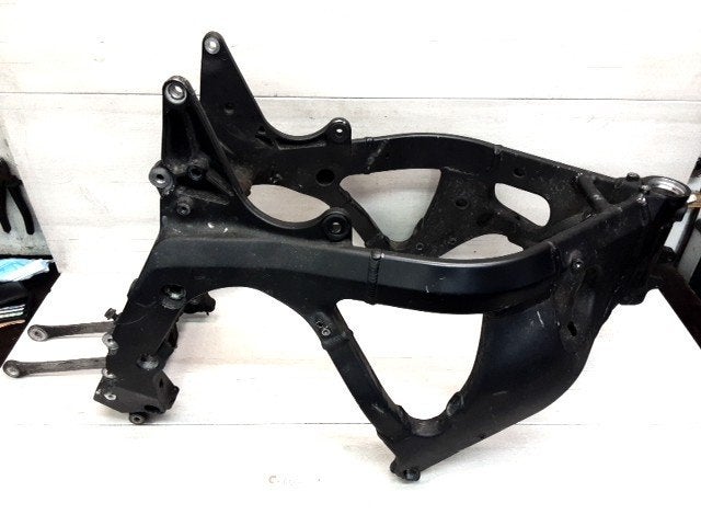 CBR600RR 2003 - 2004 Honda Frame D1-47665