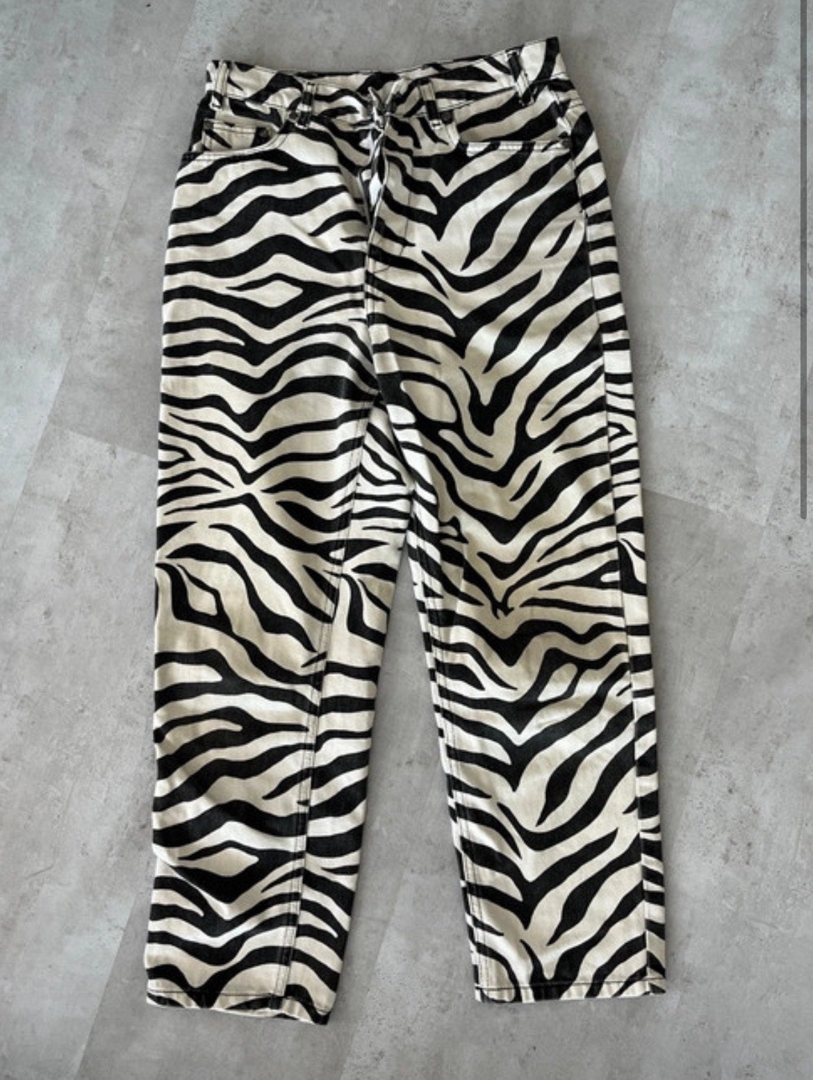 Daily Paper zebra broek maat S, Kleding | Heren, Ophalen of Verzenden, Gedragen, Maat 46 (S) of kleiner, Meerkleurig